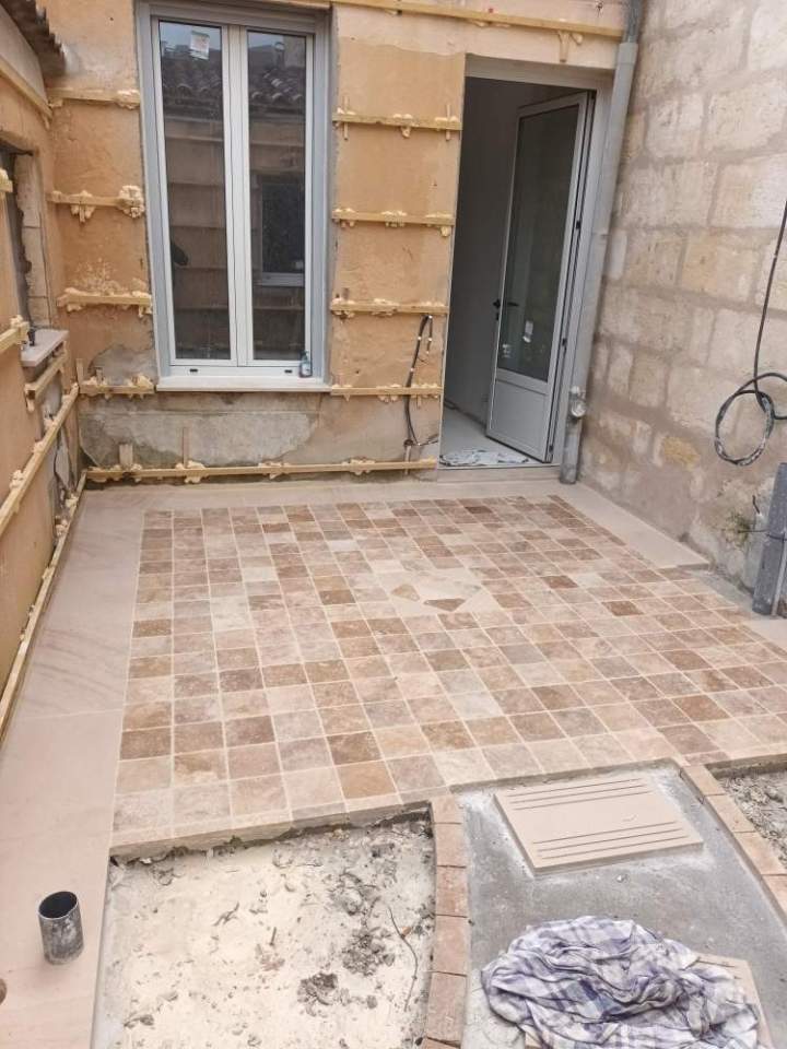 Réalisations carrelage SR CONSTRUCTION 33 (6)
